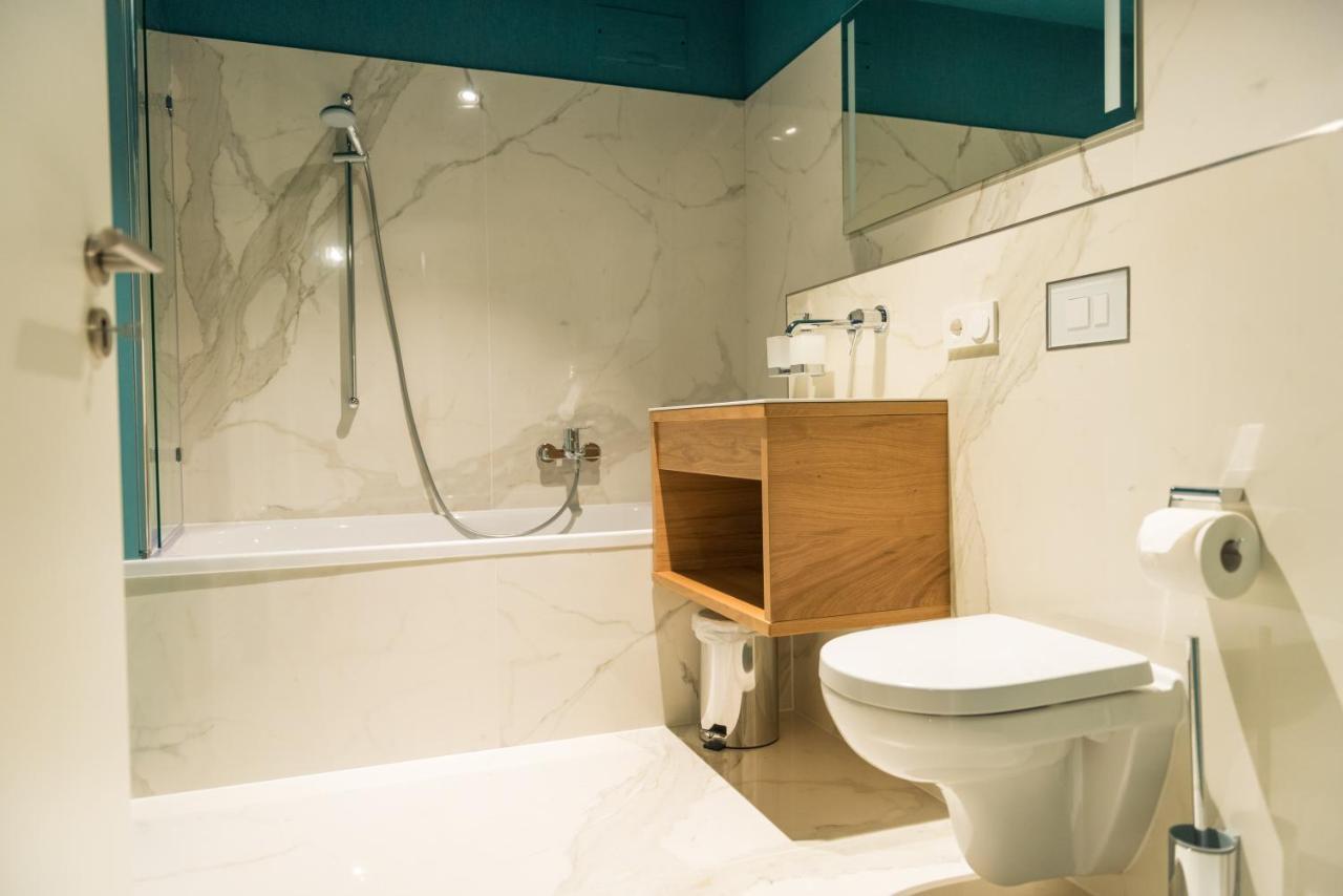 Apartmenthaus Am Dom Junior Suite Mit Parkplatz Zwickau Buitenkant foto